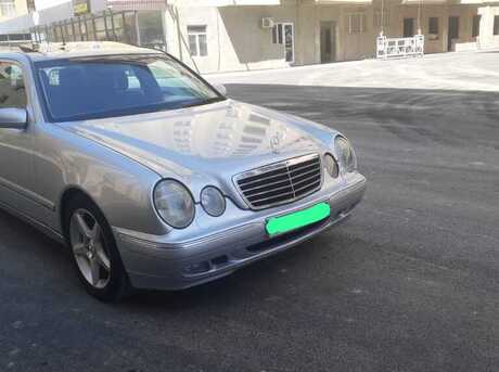 Mercedes E 280 2000