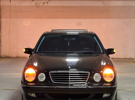 Mercedes E 320 2001