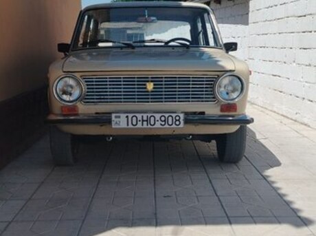 LADA (VAZ) 21011 1982