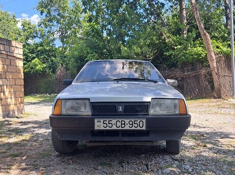 LADA (VAZ) 21099 2001