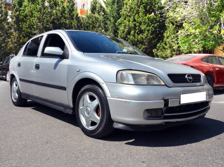 Opel Astra 1998
