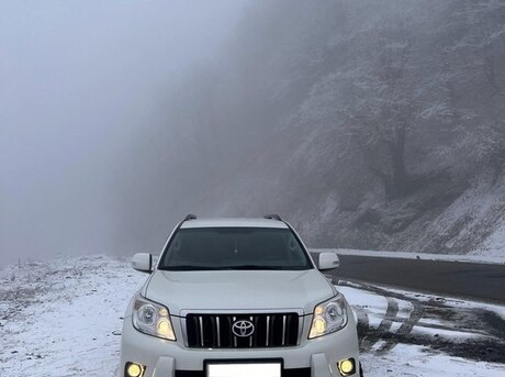Toyota Land Cruiser Prado 2010
