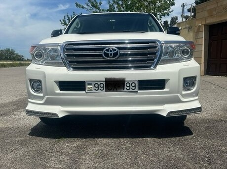 Toyota Land Cruiser 2012