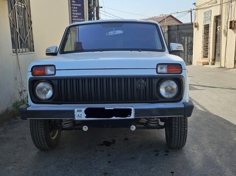 LADA (VAZ) Niva 2012