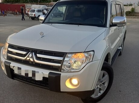Mitsubishi Pajero 2008