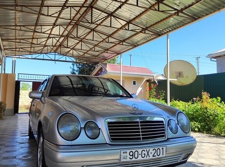 Mercedes E 240 1998