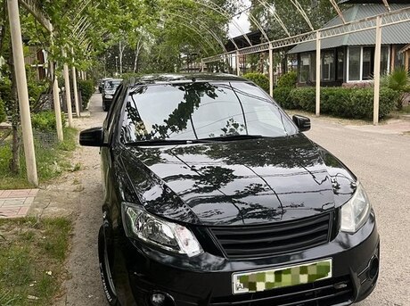 Saipa Saina