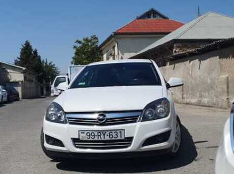 Opel Astra 2010