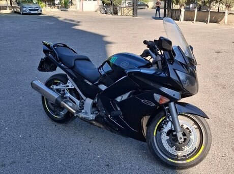 Yamaha FJR1300A ABS