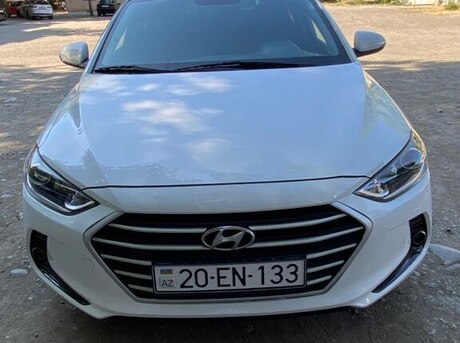 Hyundai Avante 2016