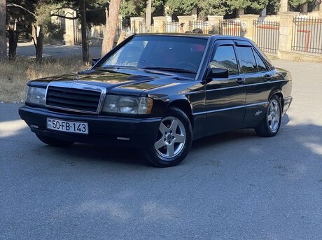 Mercedes 190