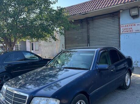 Mercedes C 230