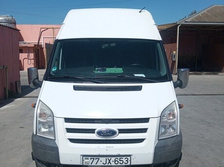 Ford Transit 2011
