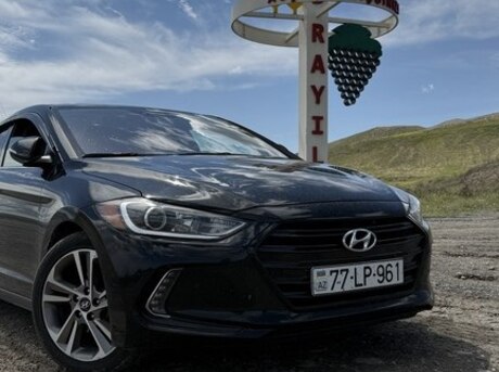 Hyundai Elantra 2016