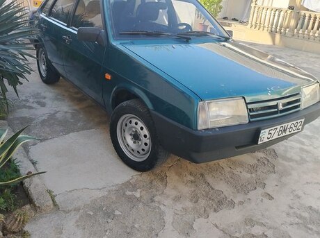 LADA (VAZ) 21099 2001