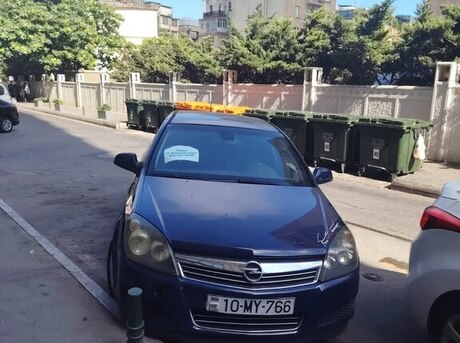 Opel Astra 2010