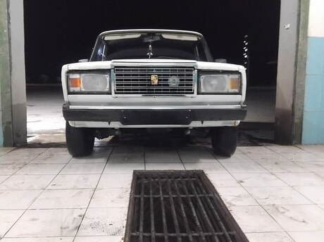 LADA (VAZ) 2107 2004