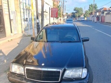 Mercedes C 180