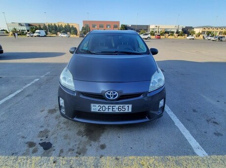 Toyota Prius 2011