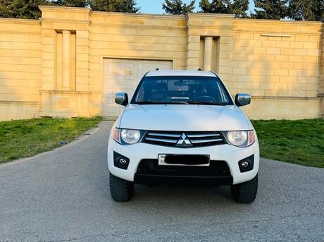 Mitsubishi L200 2008