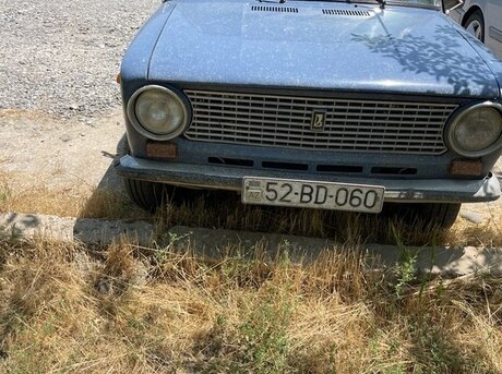 LADA (VAZ) 21011 1983
