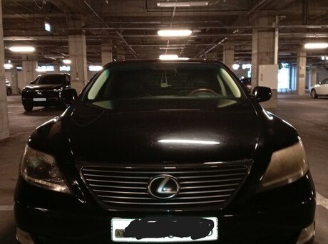 Lexus  2008