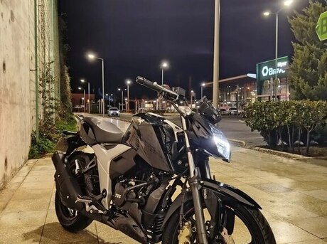 TVS Apache RTR 160 4V