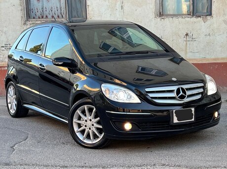 Mercedes B 170