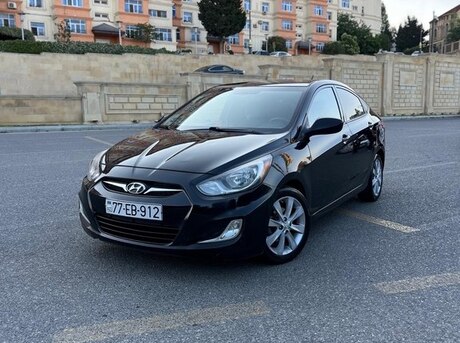 Hyundai Accent
