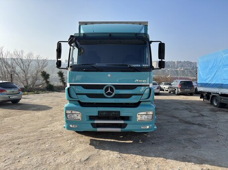 Mercedes Axor 1833 2013