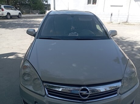 Opel Astra 2007