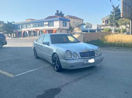Mercedes E 240 1998