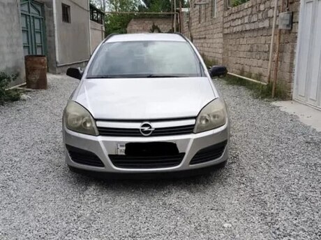Opel Astra 2005
