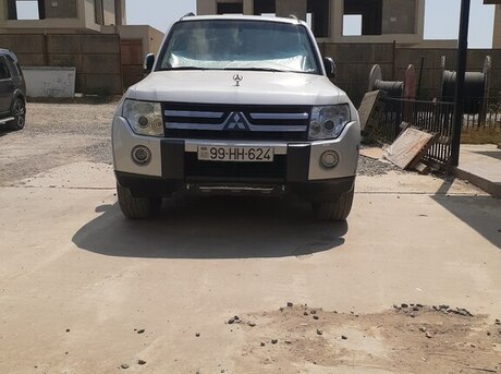 Mitsubishi Pajero 2007