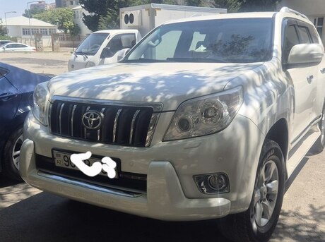 Toyota Land Cruiser Prado