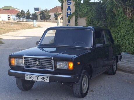 LADA (VAZ) 2107 2011