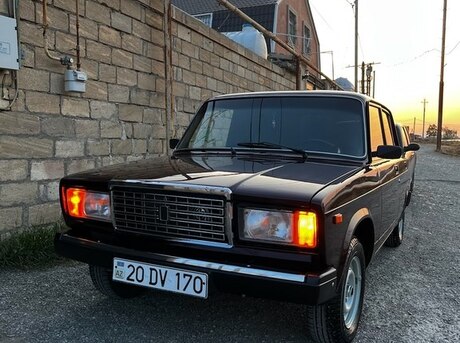 LADA (VAZ) 2107 2011