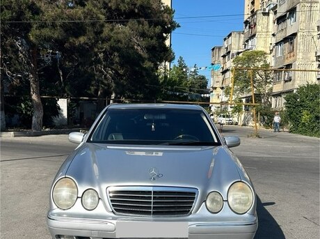 Mercedes E 320 2000