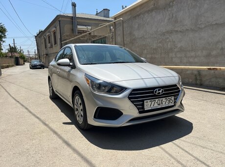Hyundai Accent