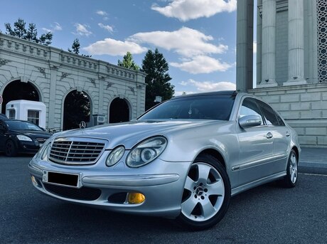 Mercedes E 320 2003