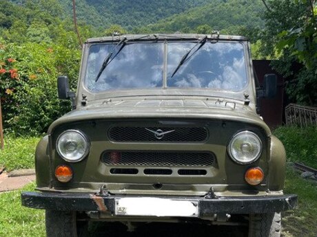 UAZ 31512