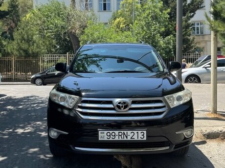 Toyota Highlander 2013