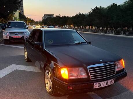 Mercedes E 200 1993