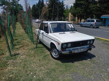 LADA (VAZ) 2106 1988