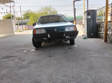 LADA (VAZ) 2109 2000