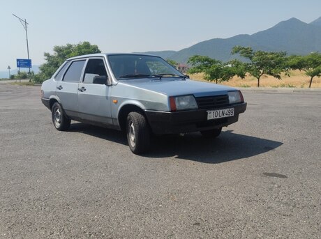 LADA (VAZ) 21099 2003