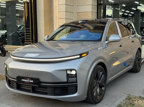 Li Auto L9 2025