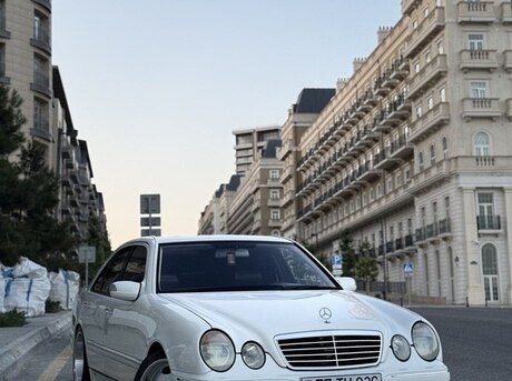 Mercedes E 320 2001
