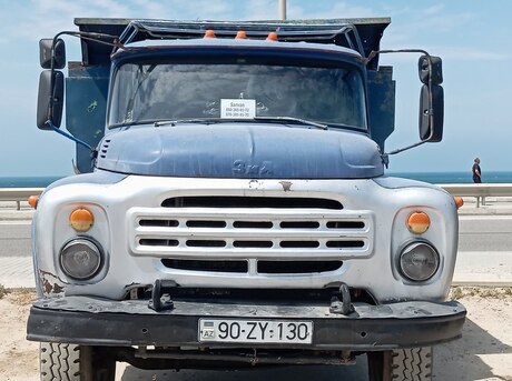ZIL 130