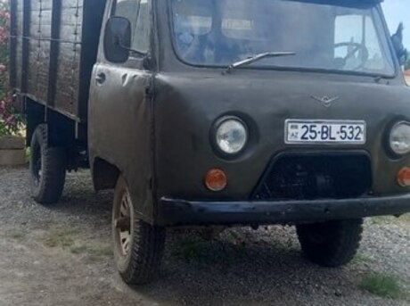 UAZ 452